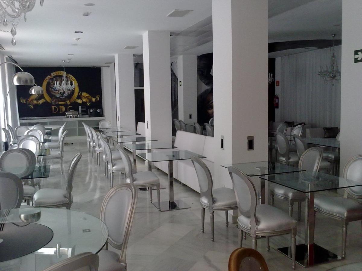 Dormirdcine Madrid Restoran fotoğraf